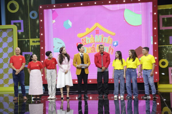 xưởng may đồng phục game show