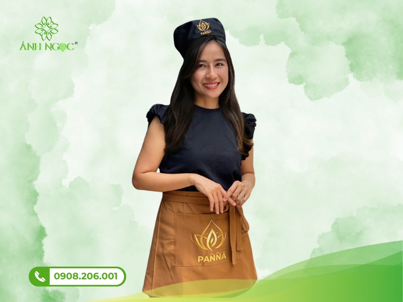 Hãy liên hệ xưởng may đồng phục nhà hàng Ánh Ngọc Uniform qua 0908.206.001 ngay hôm nay!