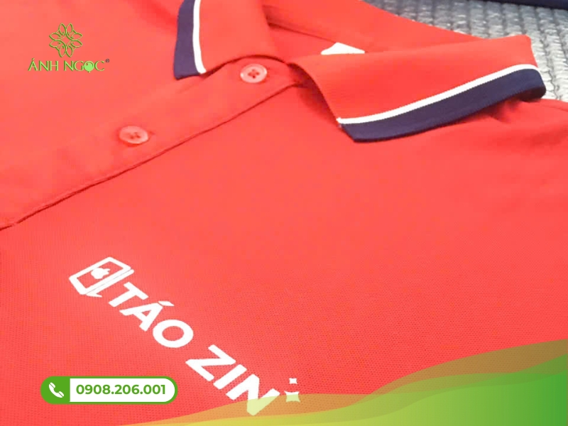 Liên hệ xưởng may áo thun đồng phục công nhân Ánh Ngọc Uniform qua 0908.206.001 để trải nghiệm dịch vụ chuyên nghiệp!