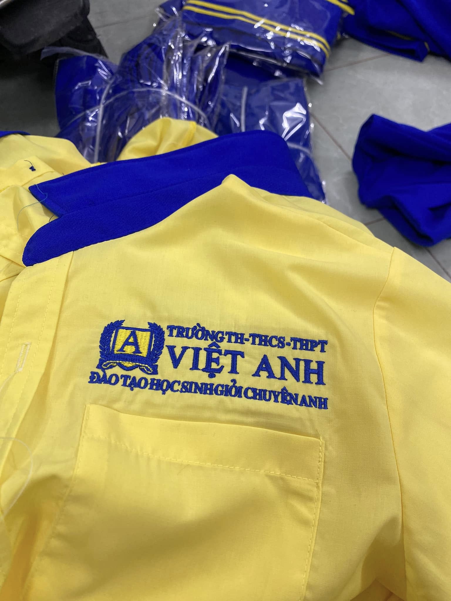 may đồng phục học sinh TPHCM